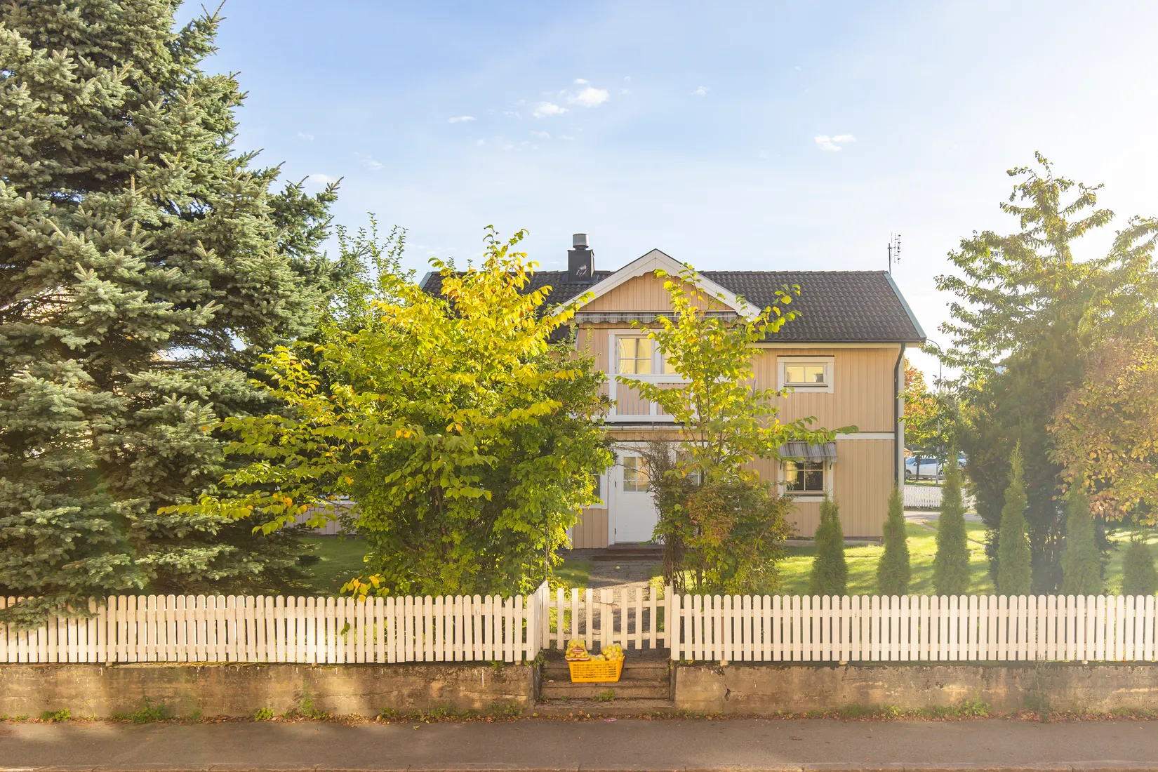 Villa, Östra Staketgatan 23, Centralt, Kristinehamn