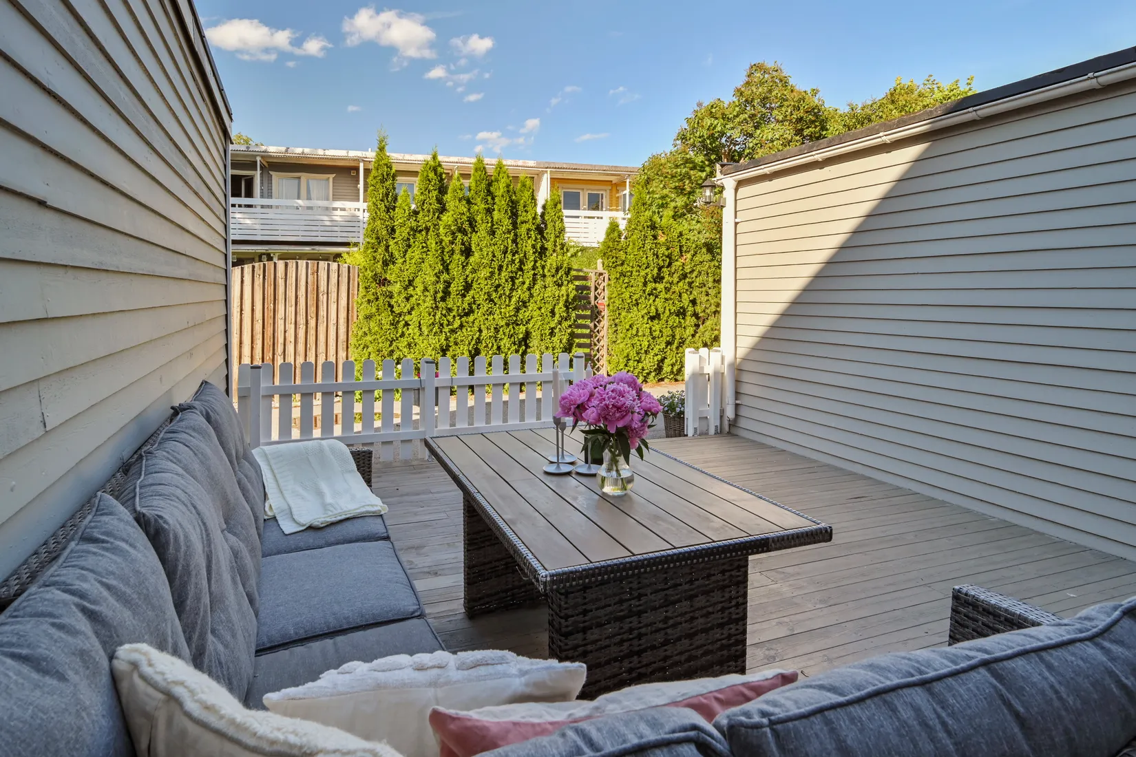 Radhus, Capellavägen 95, Skälby, Järfälla