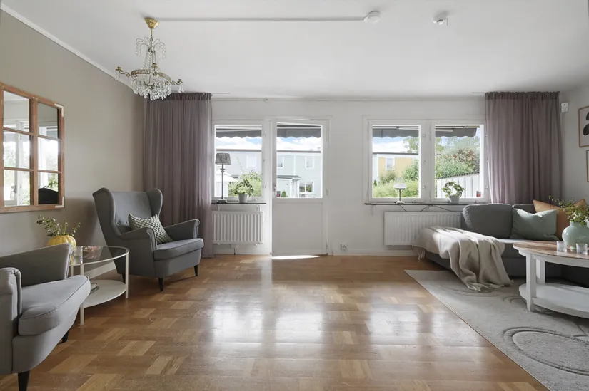 Radhus, Capellavägen 95, Skälby, Järfälla