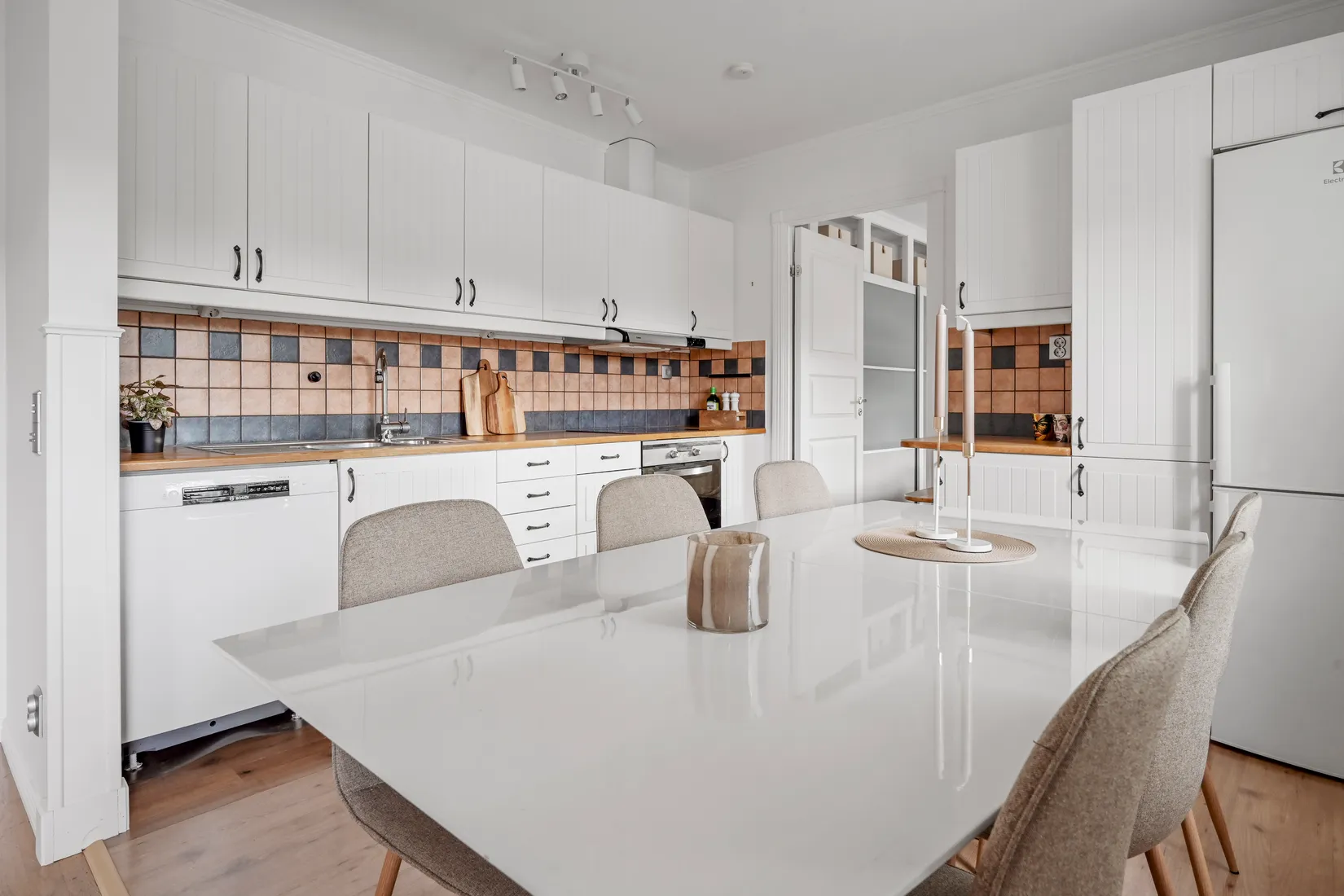 Bostadsrätt, Kvarnvägen 20, Centralt, Upplands Väsby