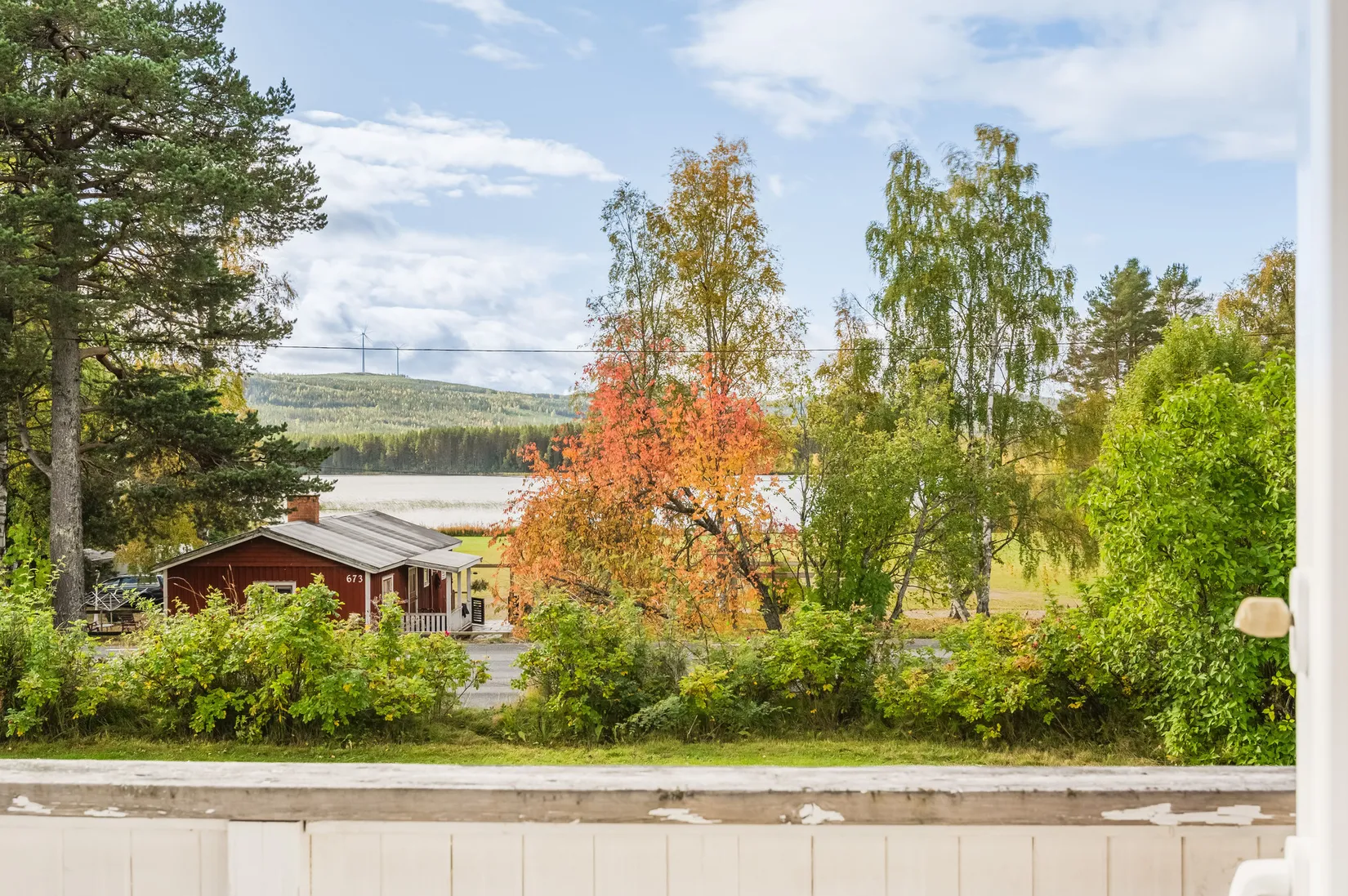 Villa, Handsjön 670, Berg