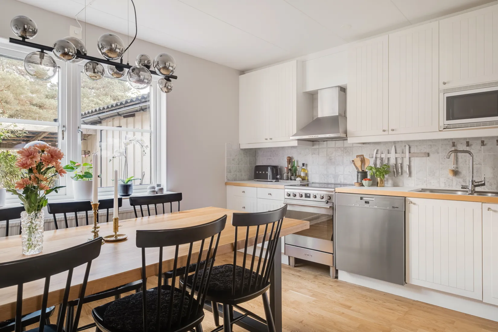 Radhus, Kragstalundsvägen 29, Kragstalund, Vallentuna