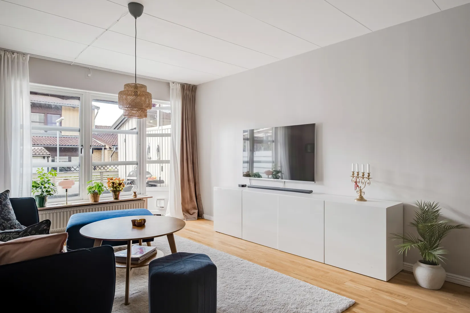 Radhus, Kragstalundsvägen 29, Kragstalund, Vallentuna