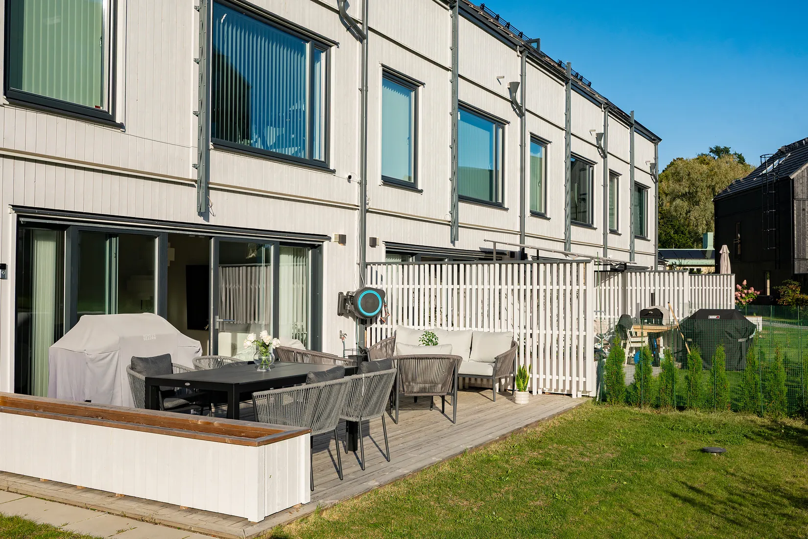 Radhus, Ulvsbergsvägen 15F, Tullinge Strand, Botkyrka