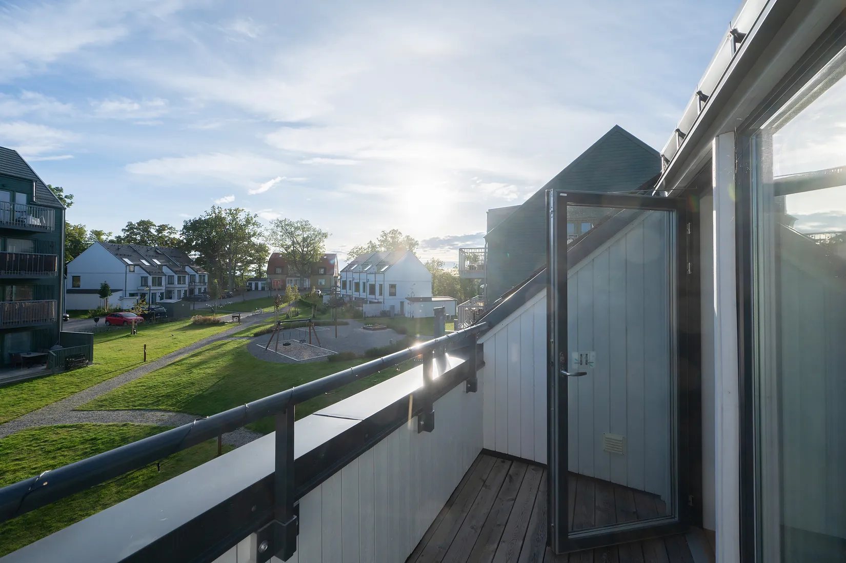 Radhus, Ulvsbergsvägen 15F, Tullinge Strand, Botkyrka