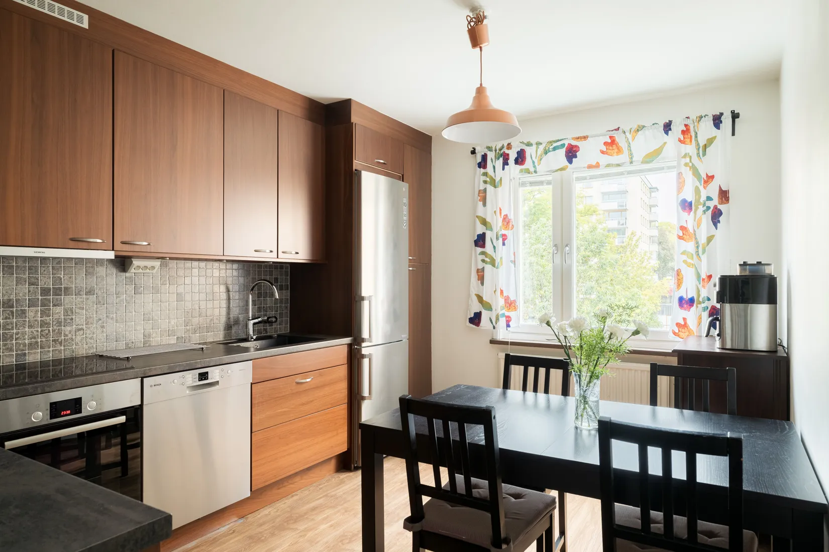 Bostadsrätt, Trädgårdsgatan 19, 3 tr!, Centrala Sundbyberg, Sundbyberg