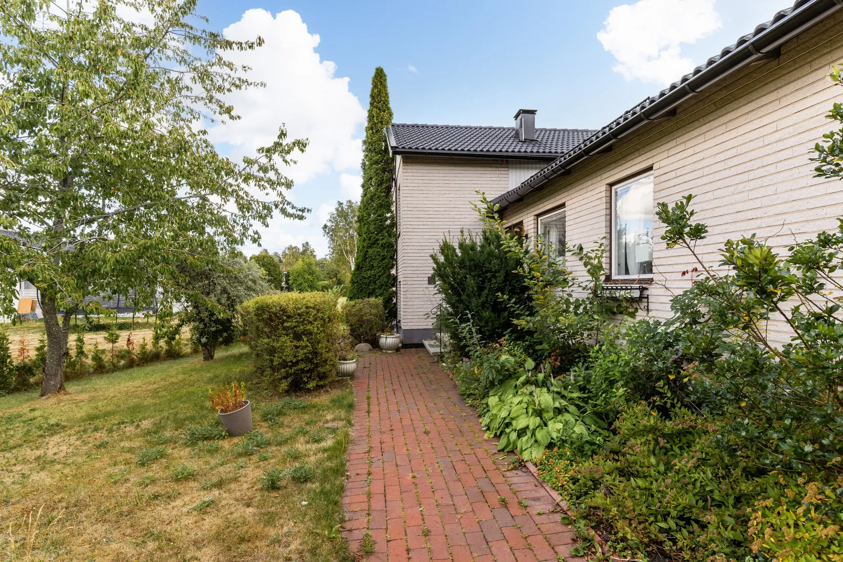 Villa, Rosstorpsvägen 48, Skiftinge, Eskilstuna