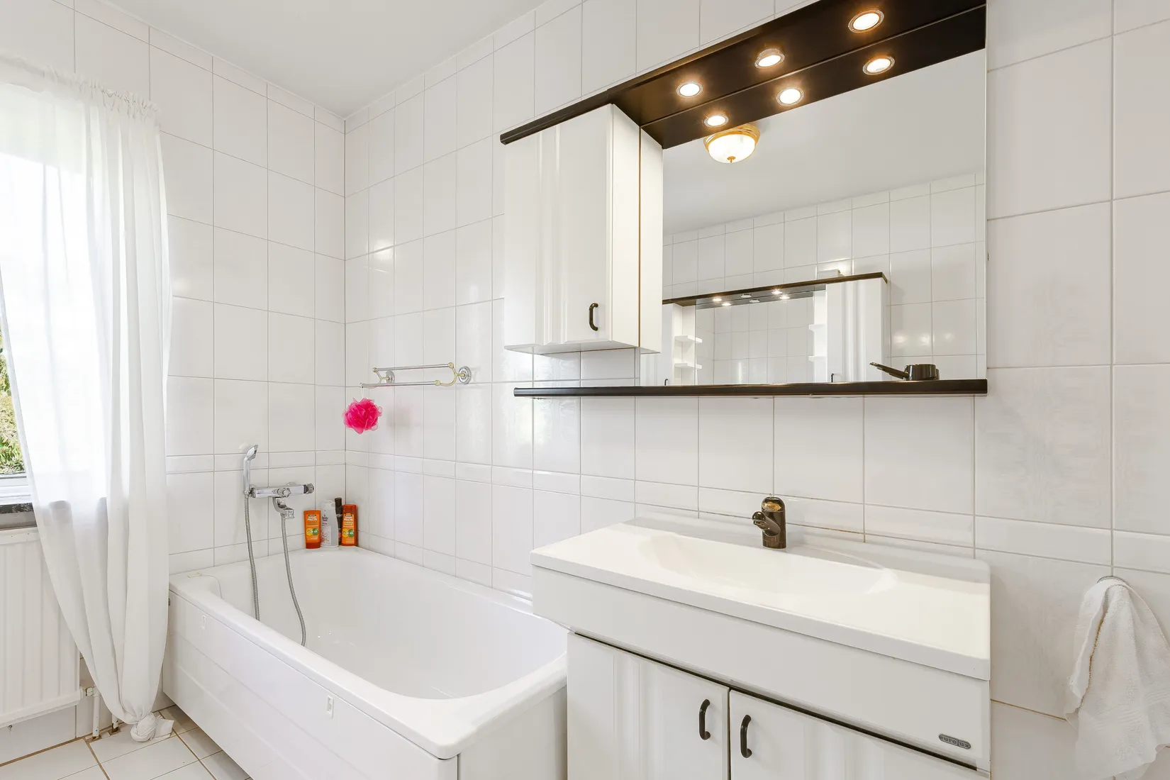 Villa, Rosstorpsvägen 48, Skiftinge, Eskilstuna