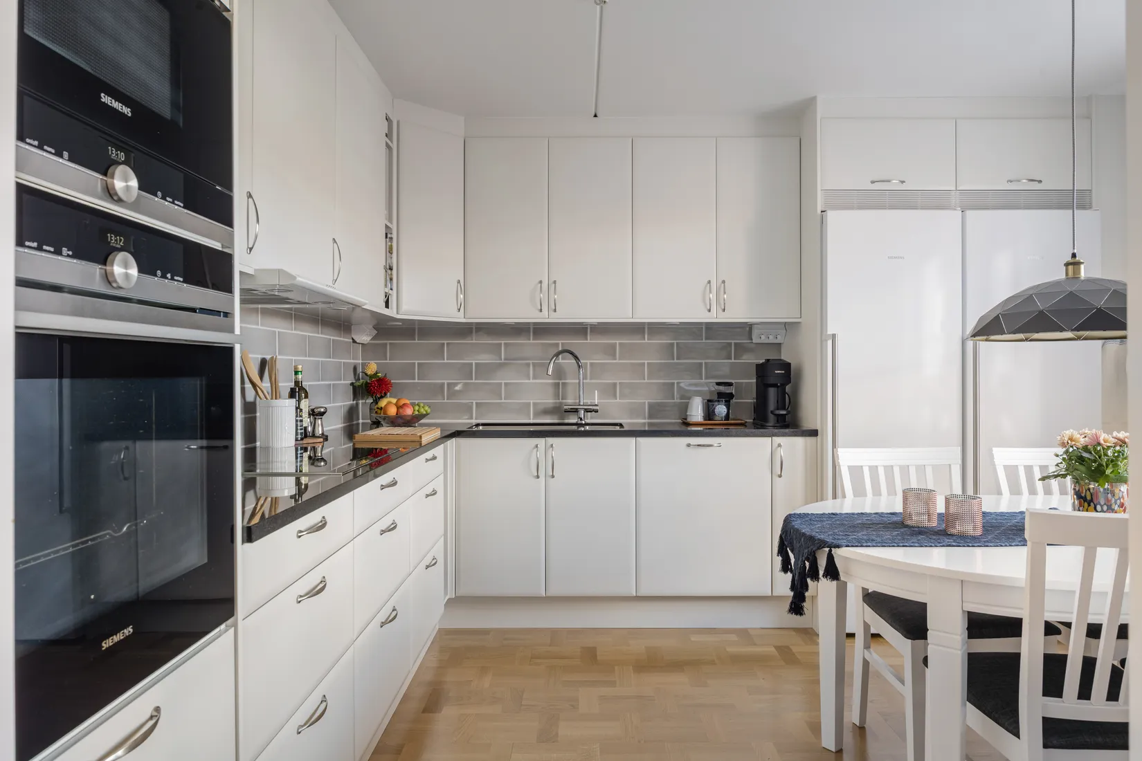Radhus, Björnspinnarvägen 68, Myrängen, Huddinge