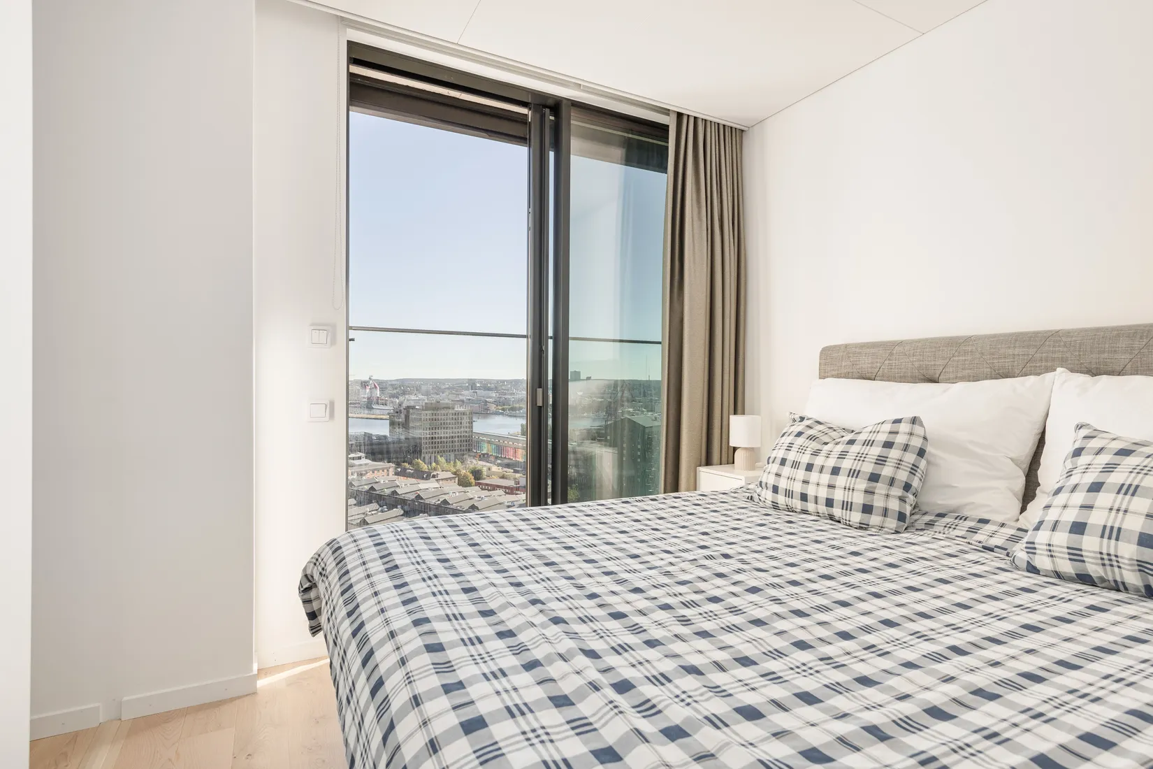 Bostadsrätt, Lodjursstråket 1 (Karlatornet vån 19 Öster), Lindholmen, Göteborg