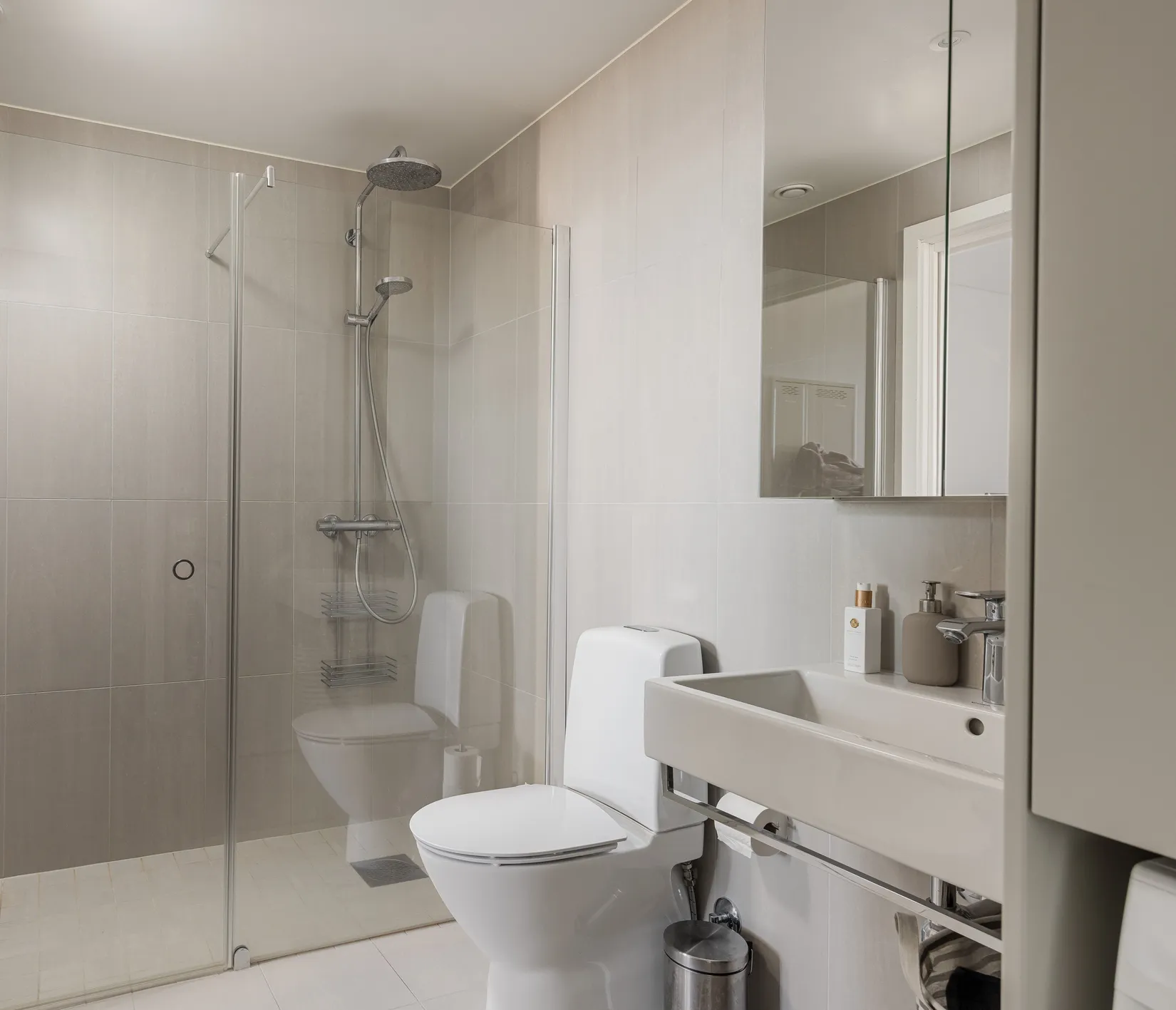 Bostadsrätt, Lodjursstråket 1 (Karlatornet vån 19 Öster), Lindholmen, Göteborg