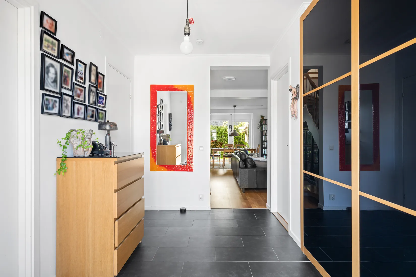 Radhus, Stockby Strand 11B, Färingsö Stenhamra, Ekerö