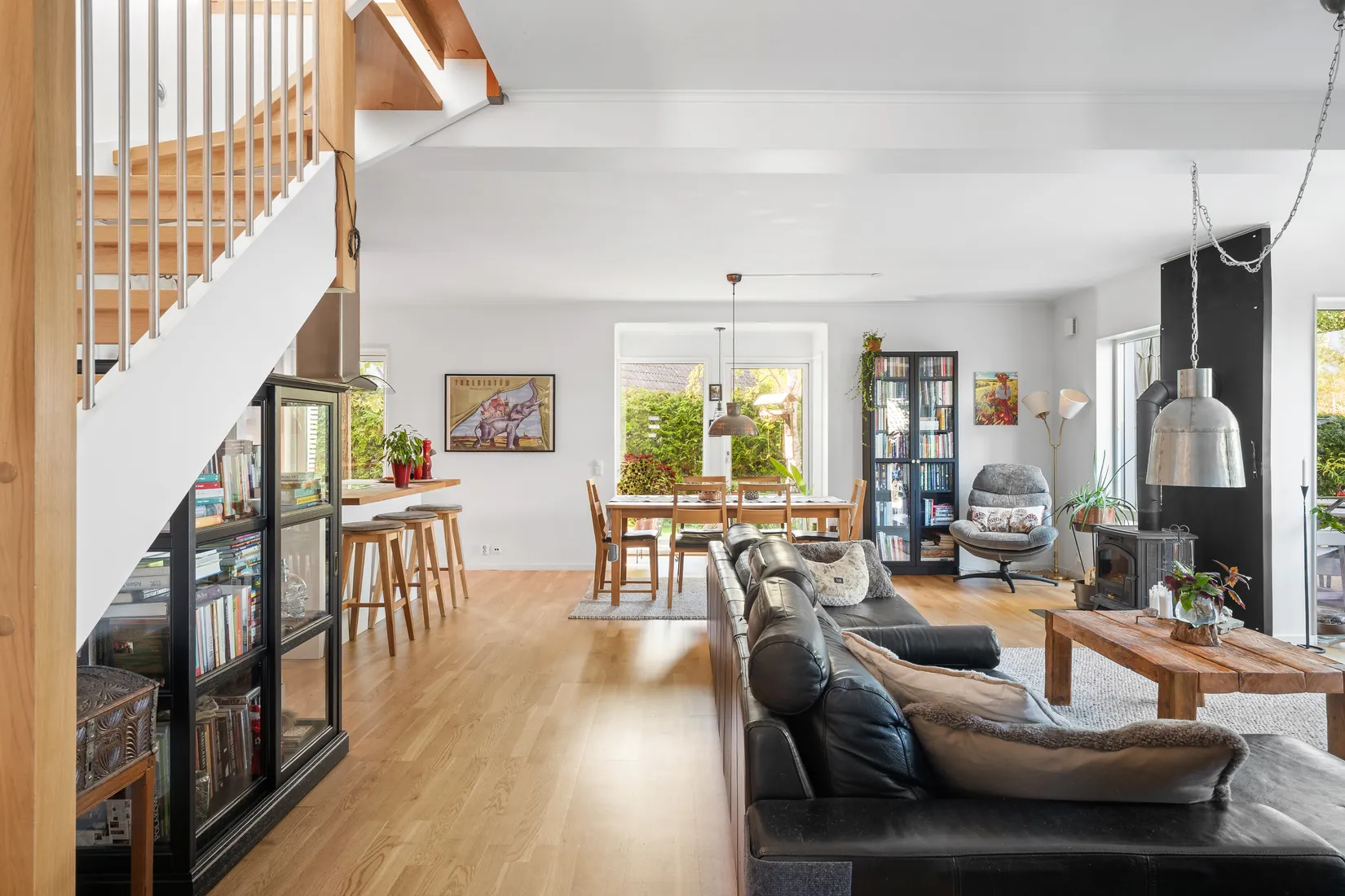Radhus, Stockby Strand 11B, Färingsö Stenhamra, Ekerö