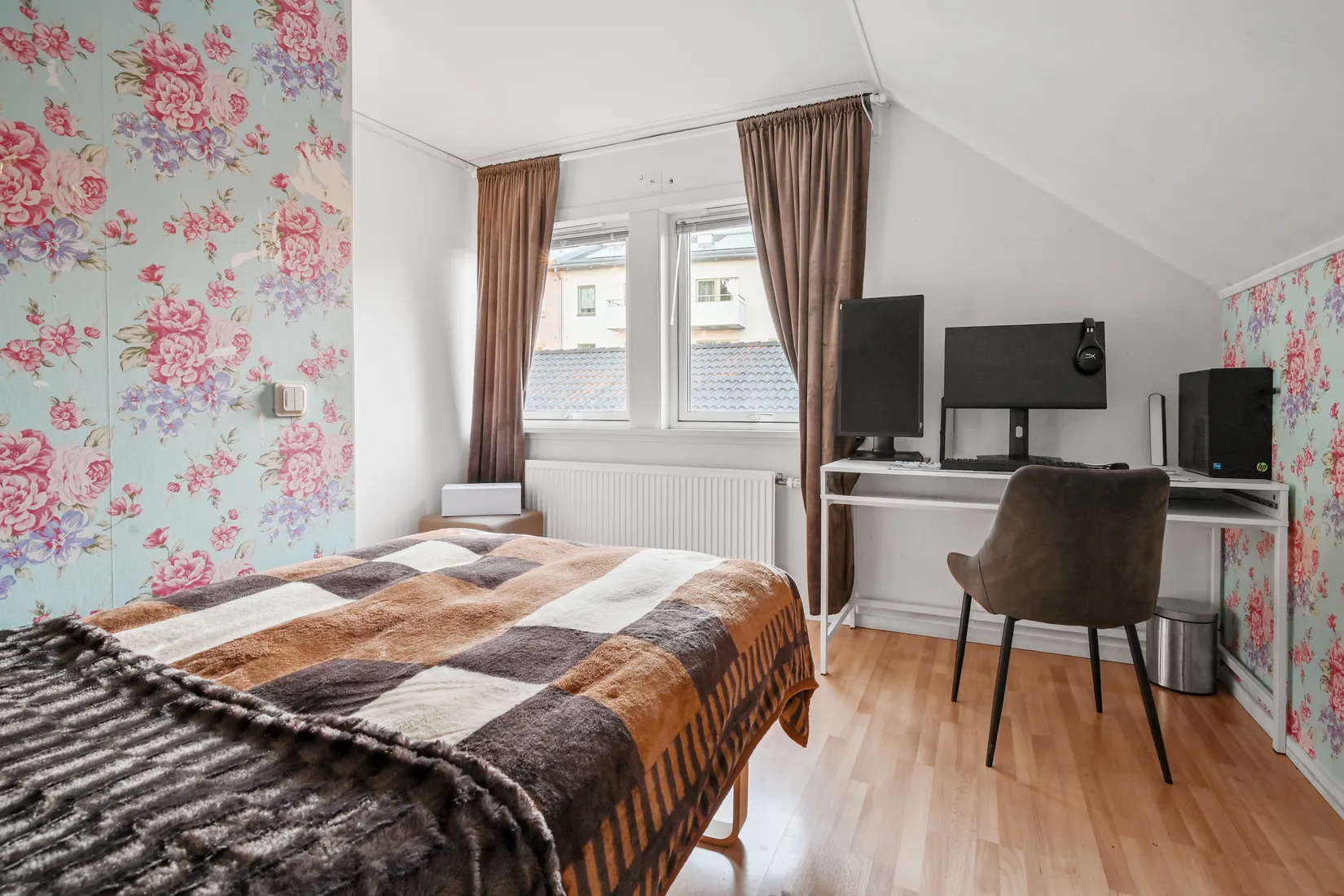 Villa, Kapellvägen 5, Håbo
