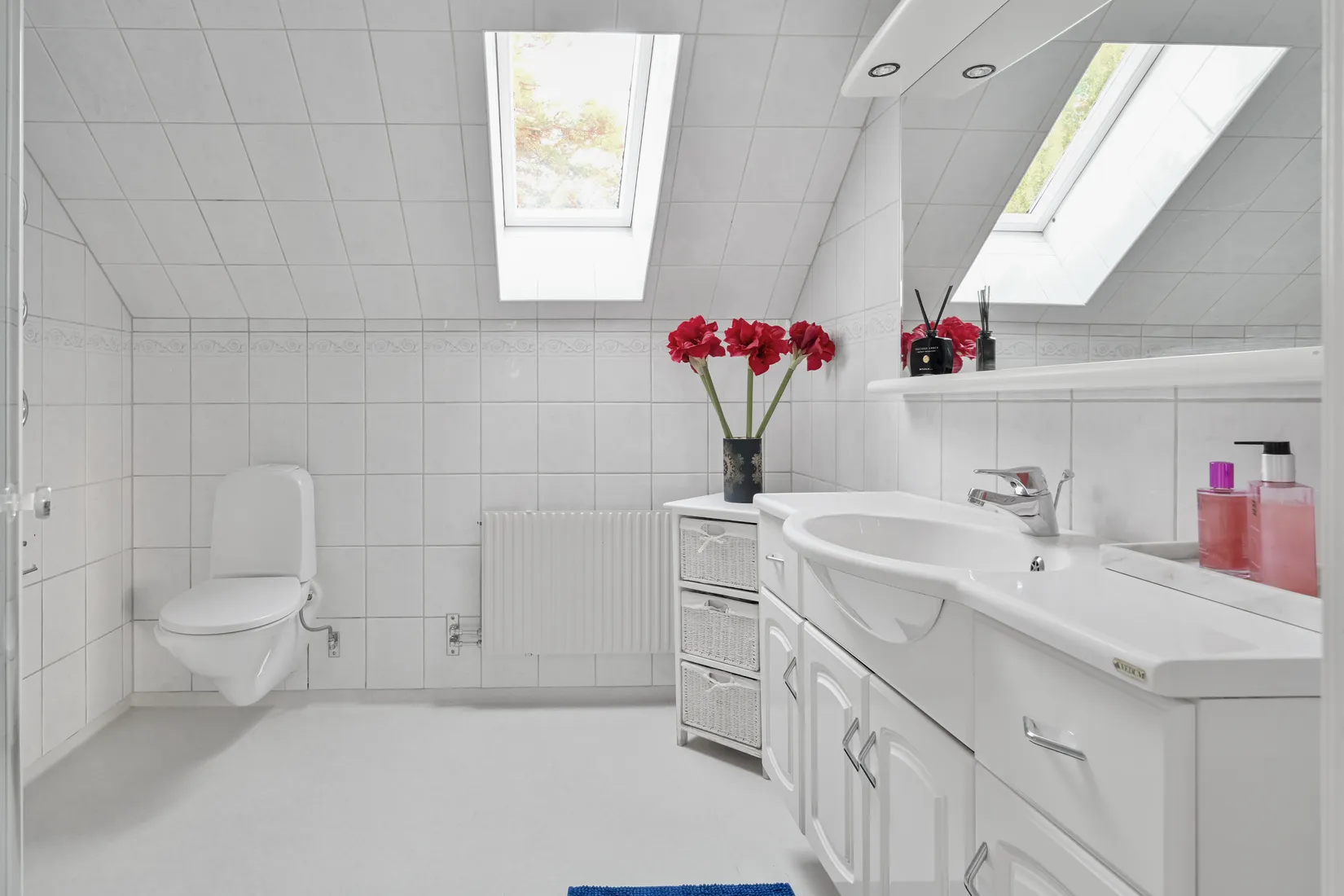 Villa, Kapellvägen 5, Håbo