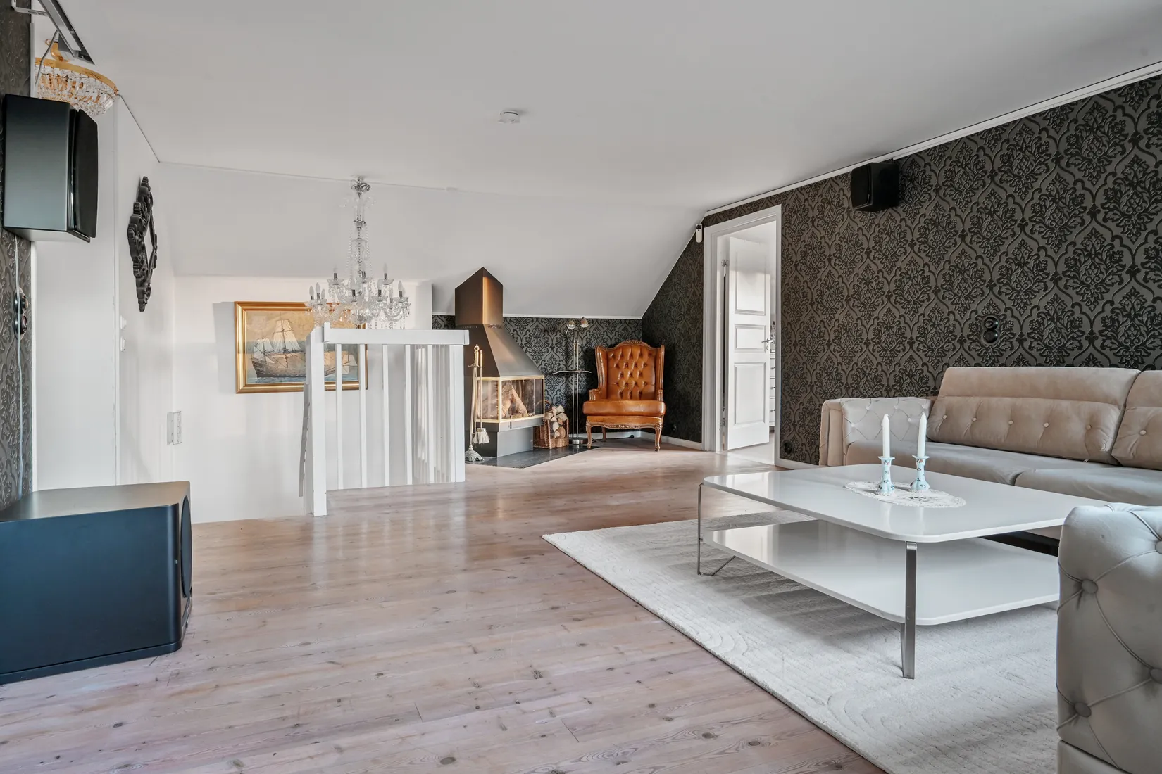 Villa, Kapellvägen 5, Håbo