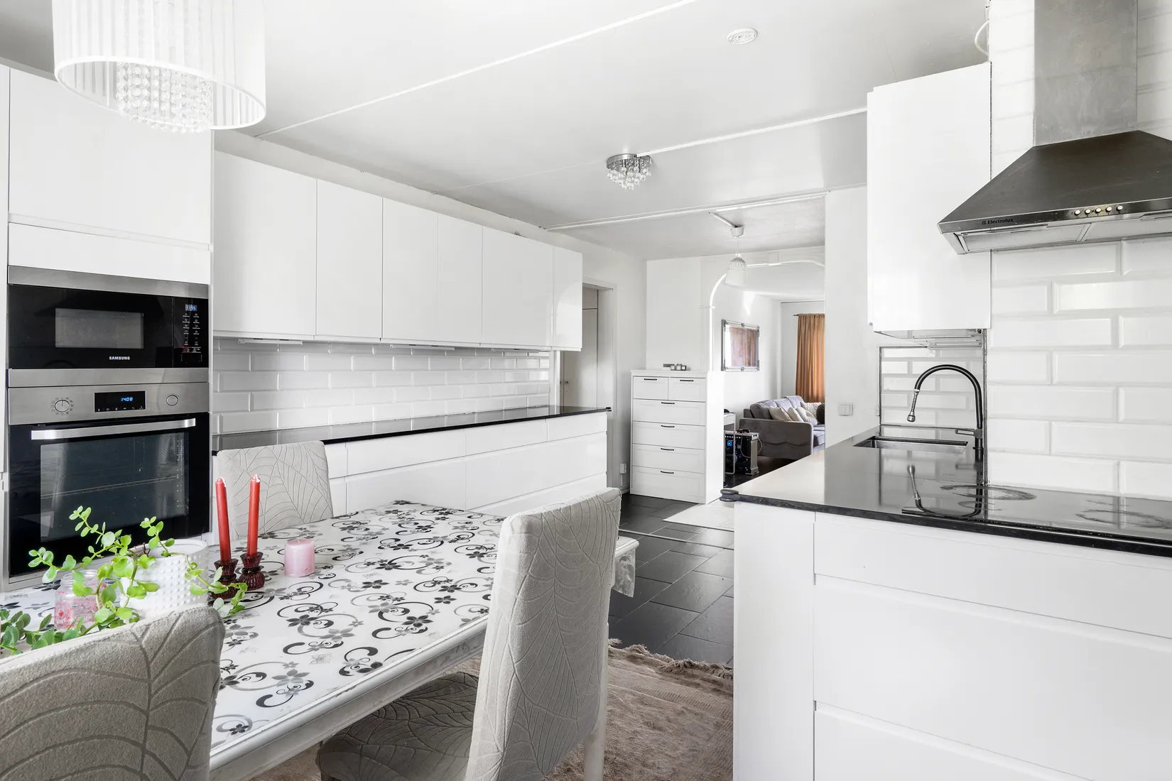 Bostadsrätt, Axvägen 89, Viksjö, Järfälla