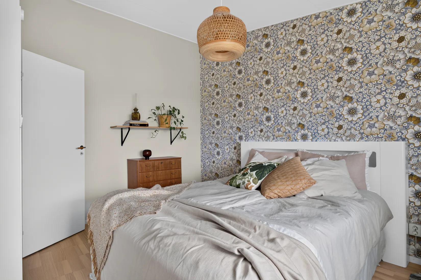 Radhus, Vintergatan 49D, Billingssluttningen, Skövde