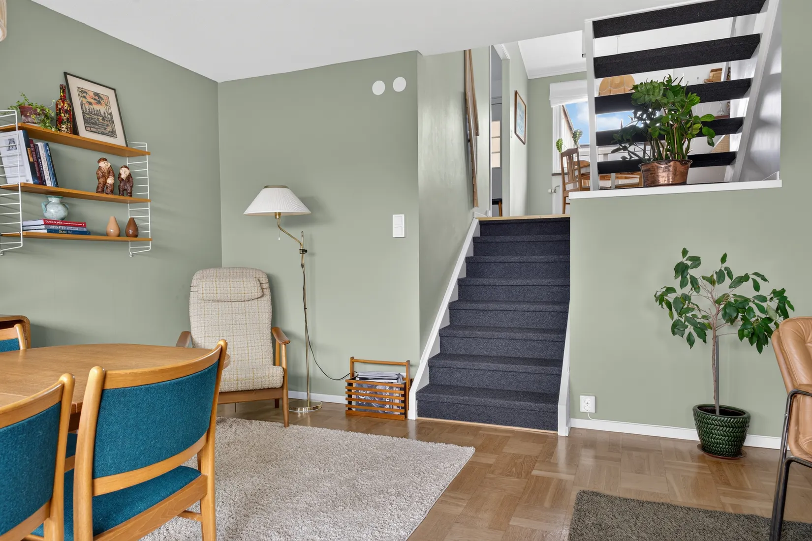 Radhus, Vintergatan 49D, Billingssluttningen, Skövde