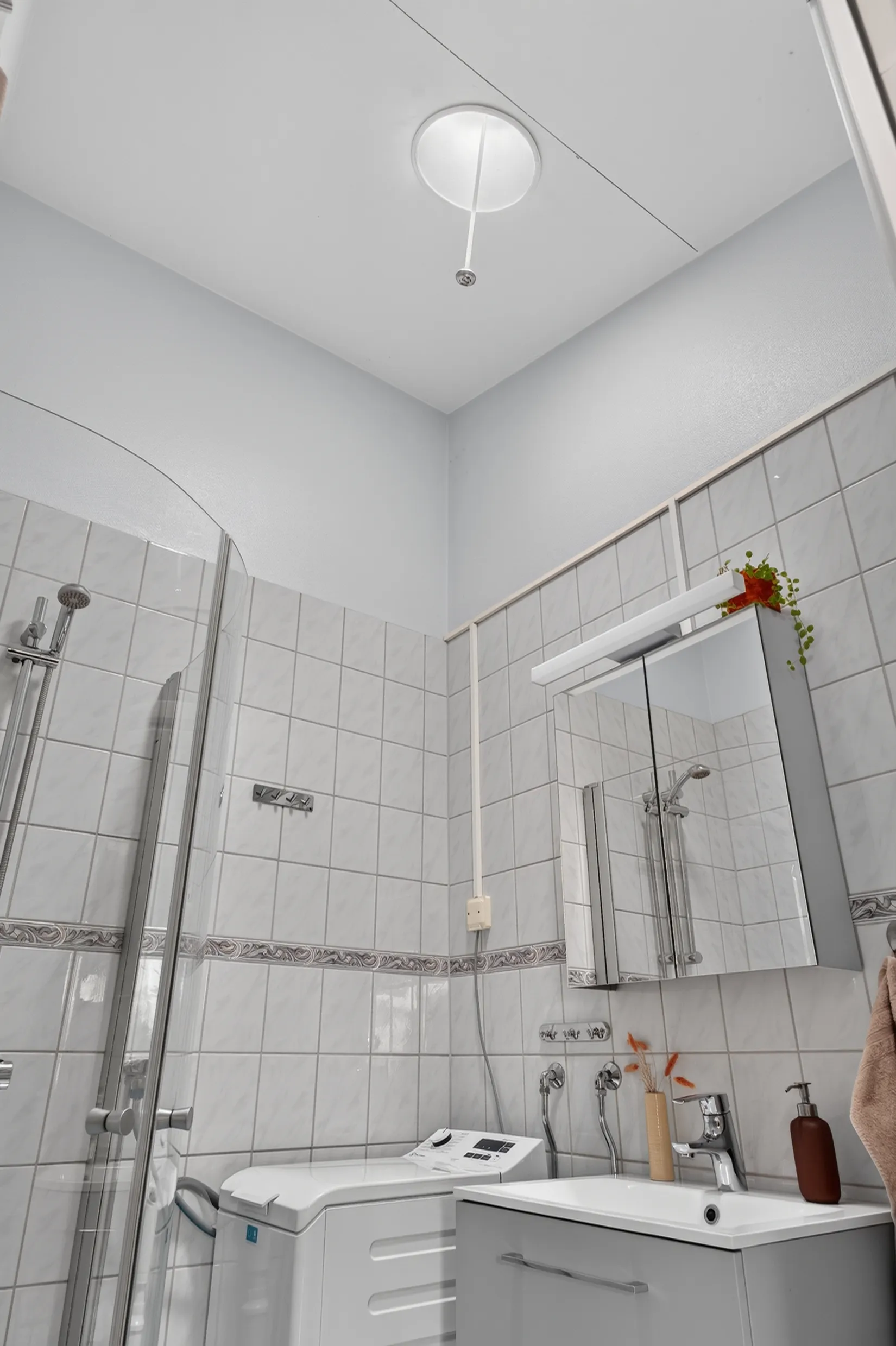 Radhus, Vintergatan 49D, Billingssluttningen, Skövde