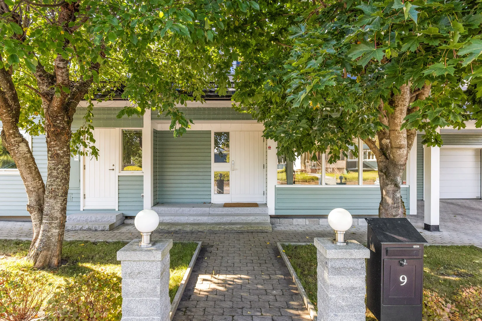 Villa, Monsunvägen 9, Jakobsberg - Berghem, Järfälla