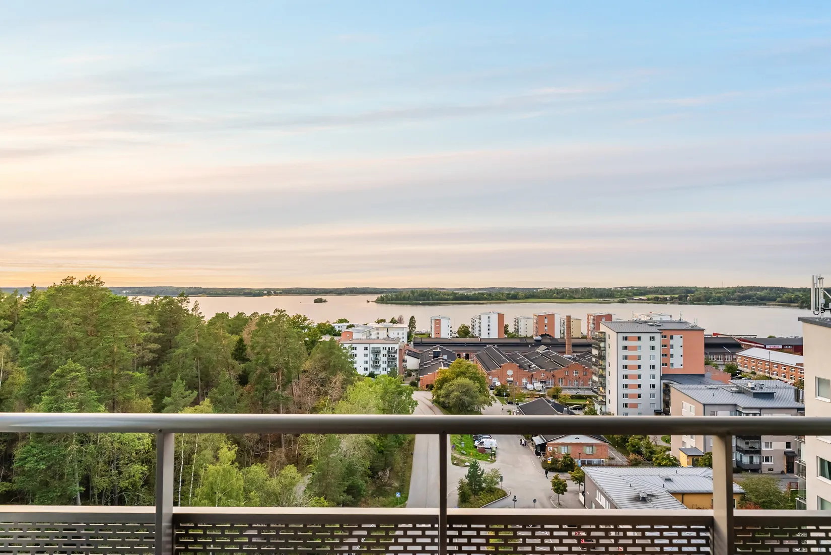 Bostadsrätt, Fabriksvägen 8, Kallhäll, Järfälla