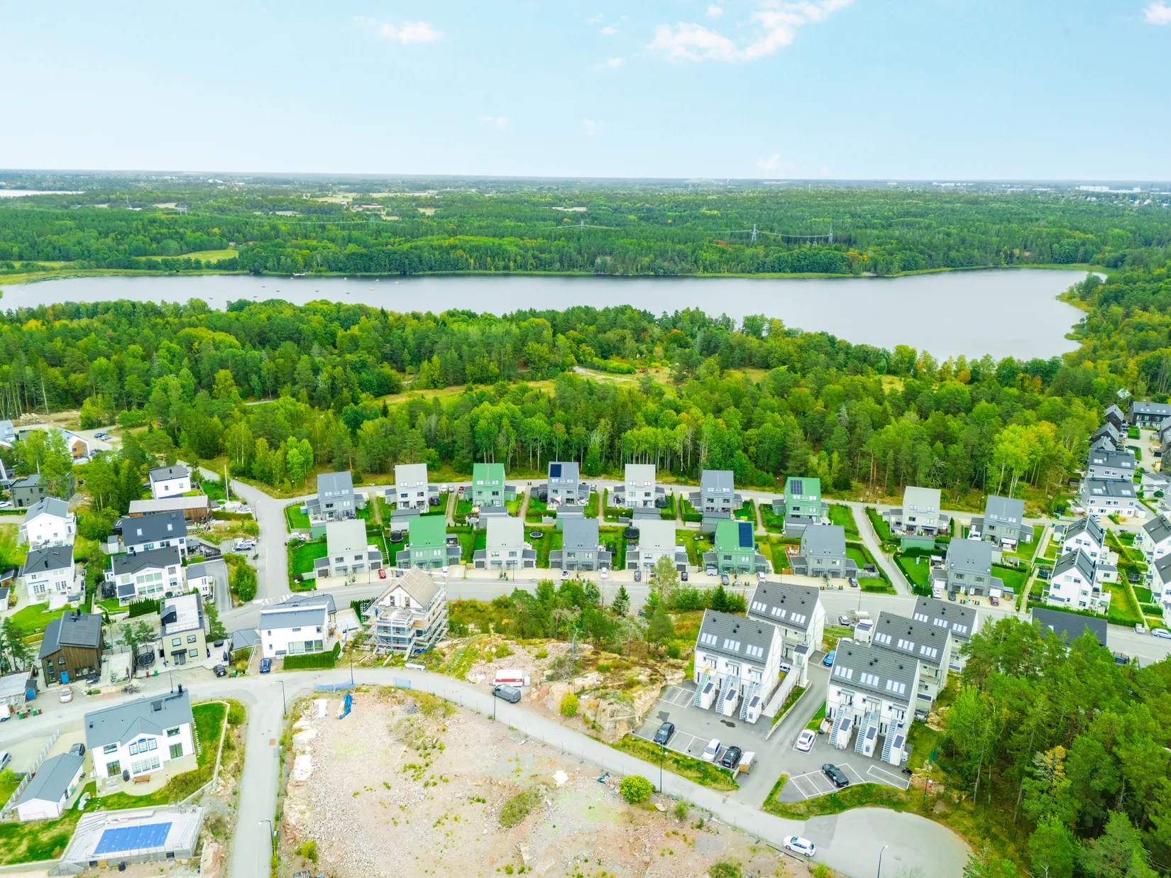 Tomt, Molnstigen 33, Väsjön, Sollentuna
