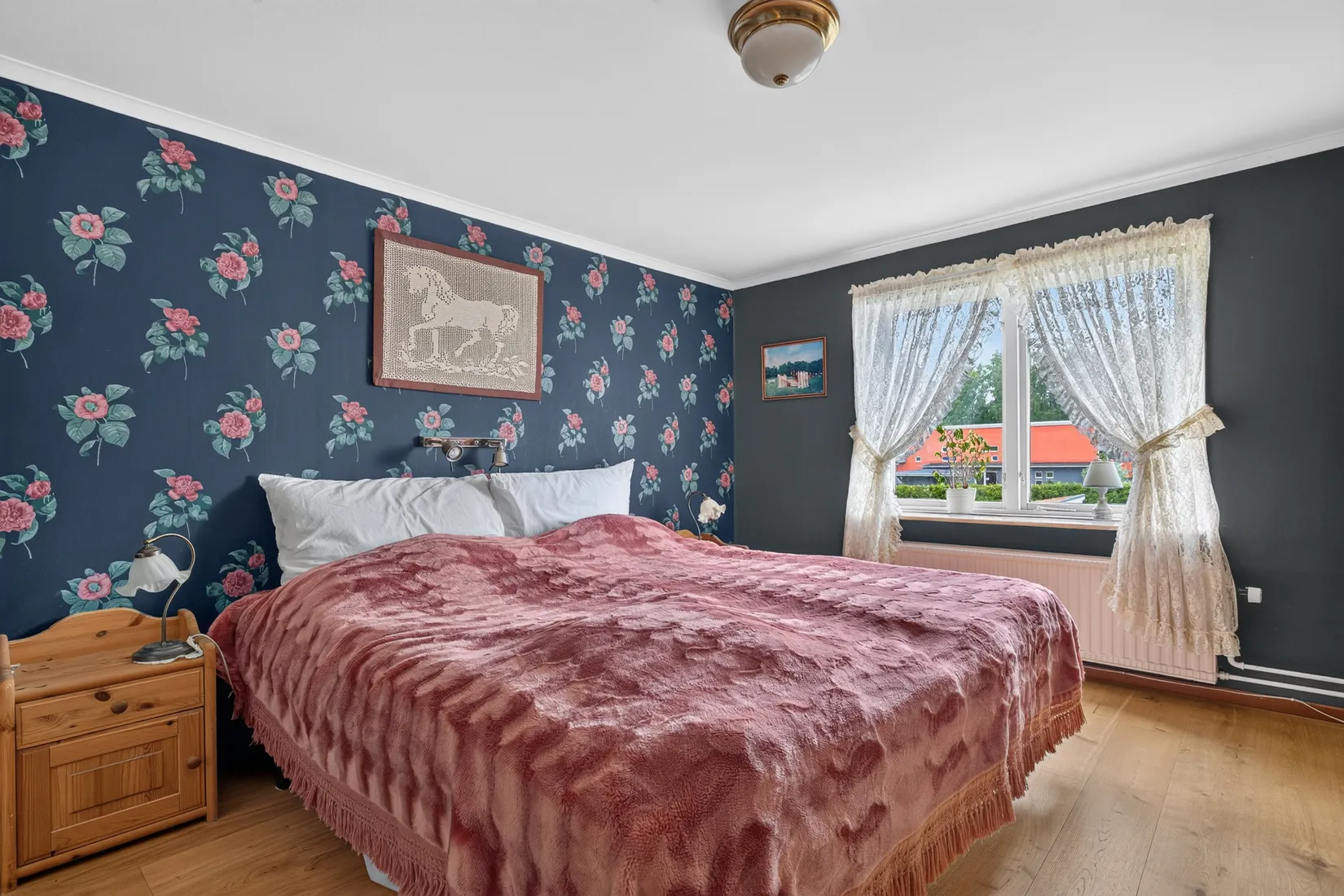 Villa, Skogalundsgatan 9, Skogstorp, Kumla
