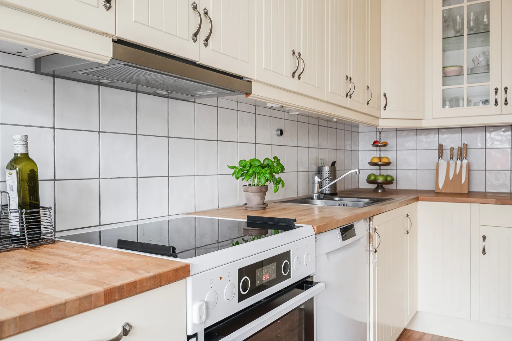 Radhus, Marsvägen 3B, Horred, Mark