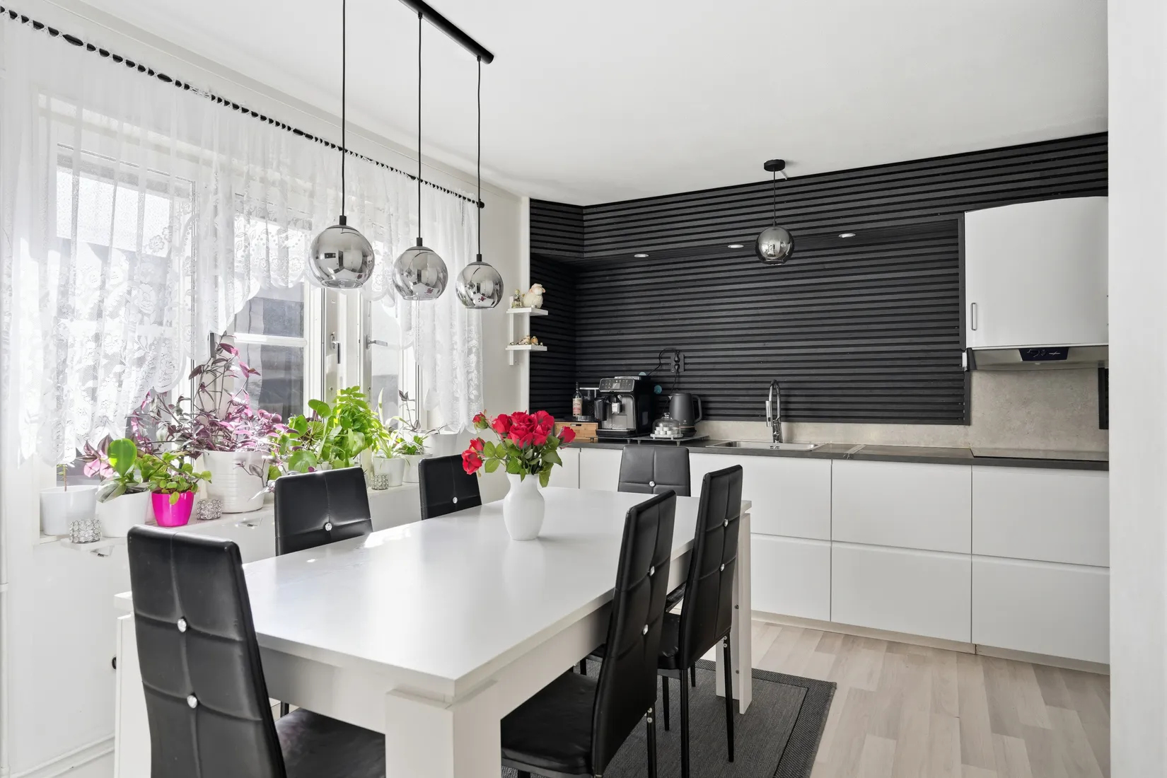 Radhus, Västgötaresan 43, Sävja, Uppsala