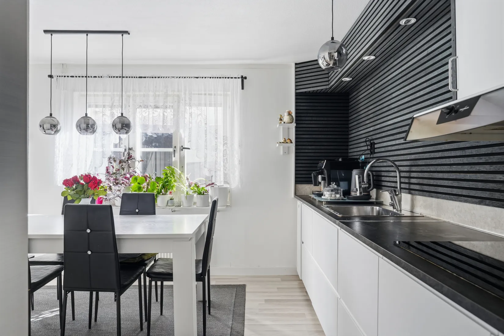 Radhus, Västgötaresan 43, Sävja, Uppsala