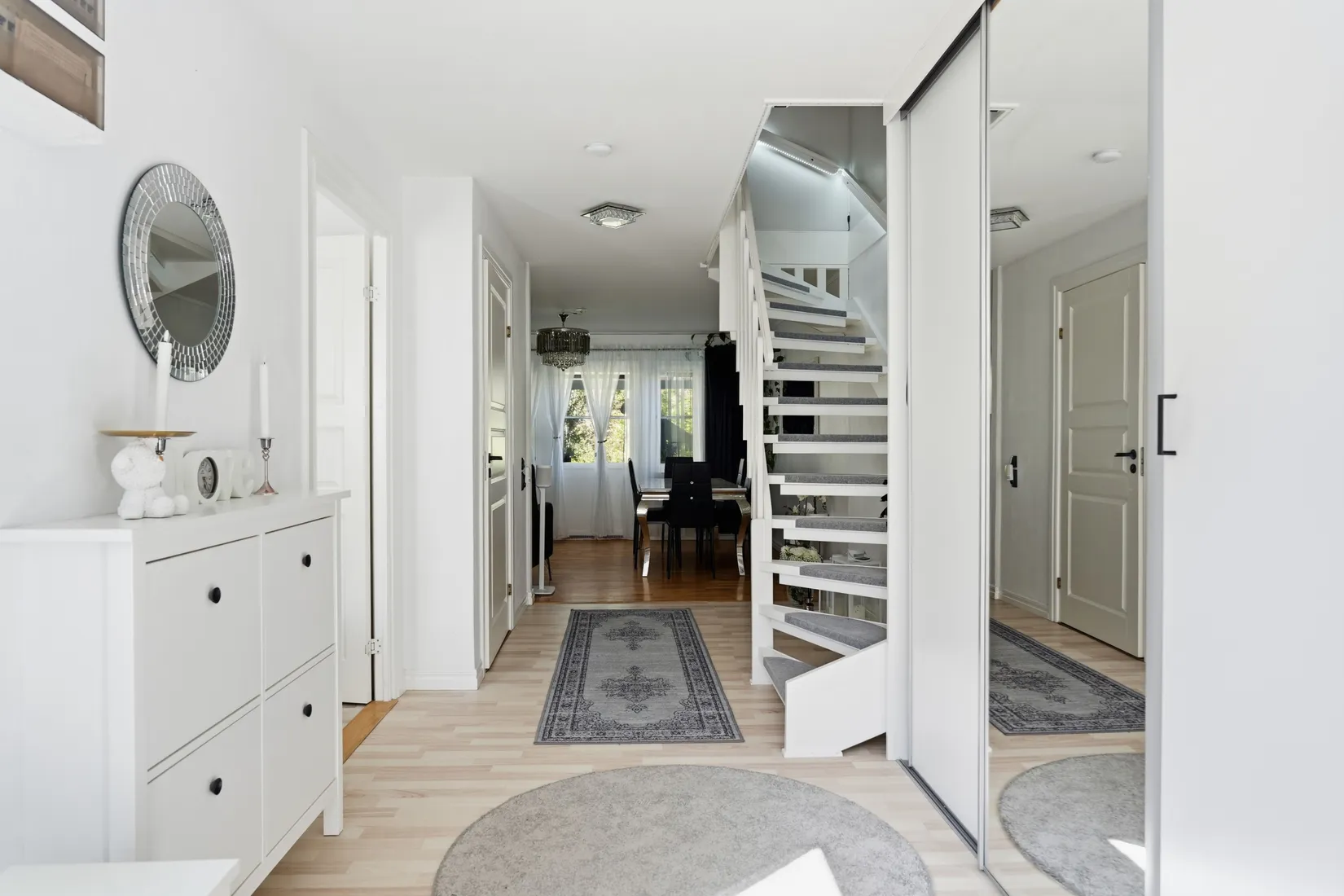 Radhus, Västgötaresan 43, Sävja, Uppsala