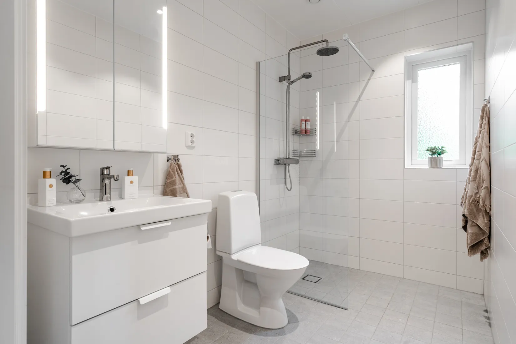 Villa, Örnsvägen 1B, Uppsala
