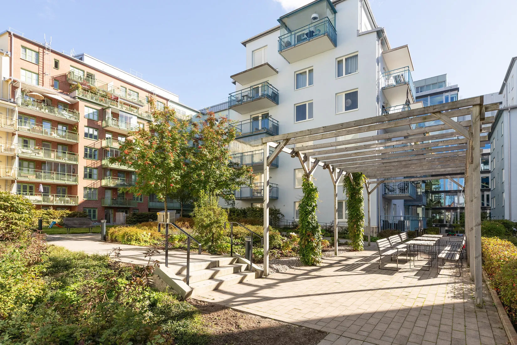 Bostadsrätt, Mittfältsgatan 13, Råsunda, Solna