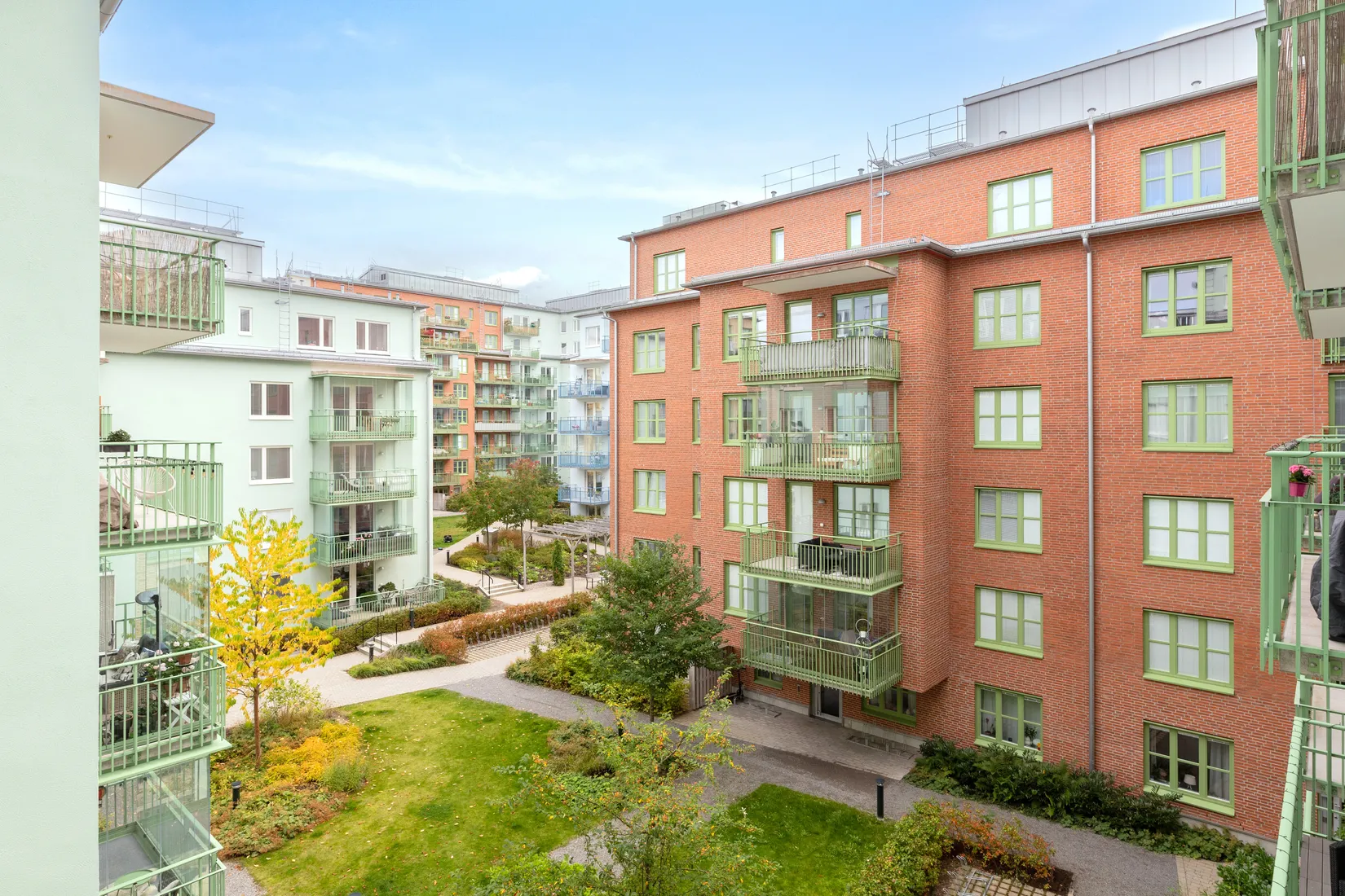 Bostadsrätt, Mittfältsgatan 13, Råsunda, Solna