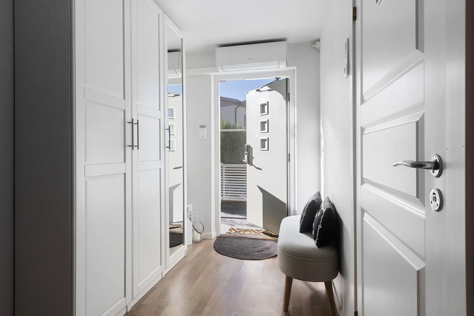 Radhus, Clementingränd 22, Viksjö - Hummelmora, Järfälla