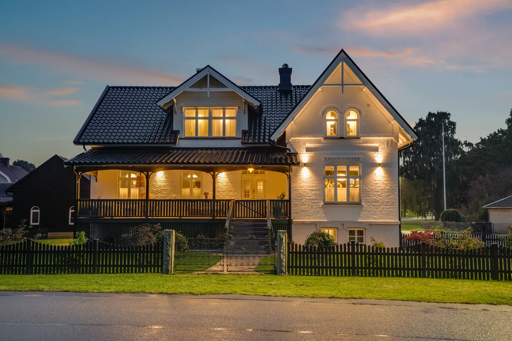 Villa, Stationsvägen 17, Bromölla