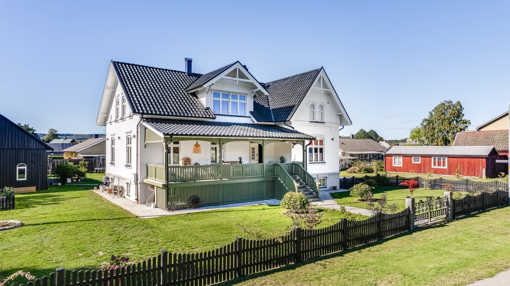 Villa, Stationsvägen 17, Bromölla