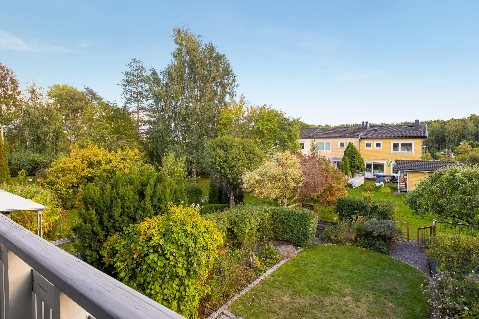 Radhus, Rågången 122, Viksjöplan, Järfälla