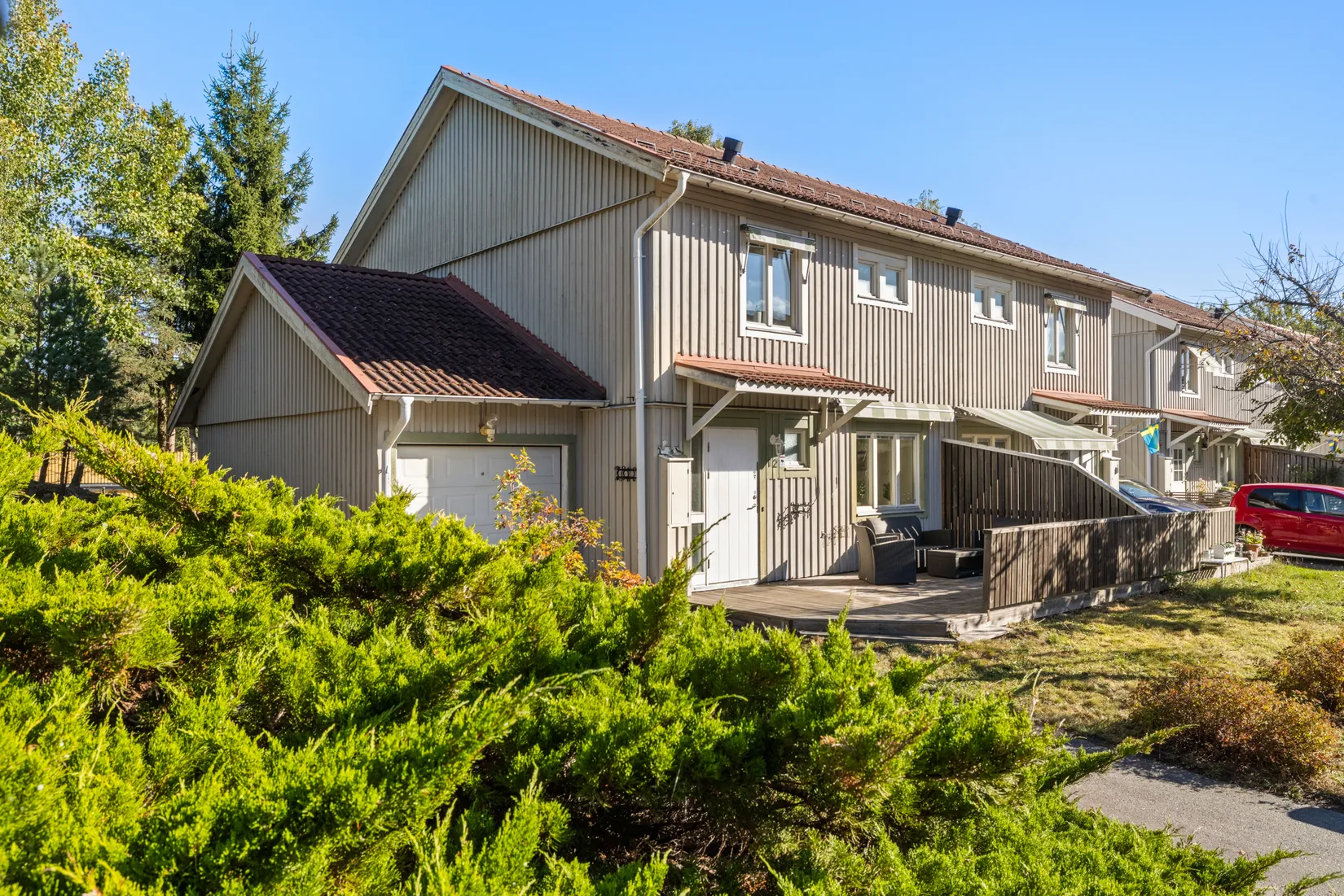 Radhus, Åbroddsgränd 12, Västra Farmarstigen, Tyresö