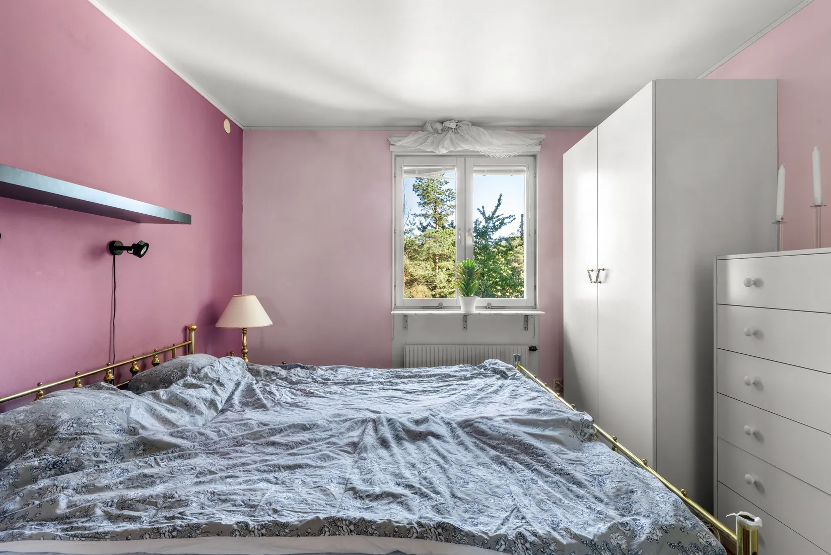 Radhus, Åbroddsgränd 12, Västra Farmarstigen, Tyresö