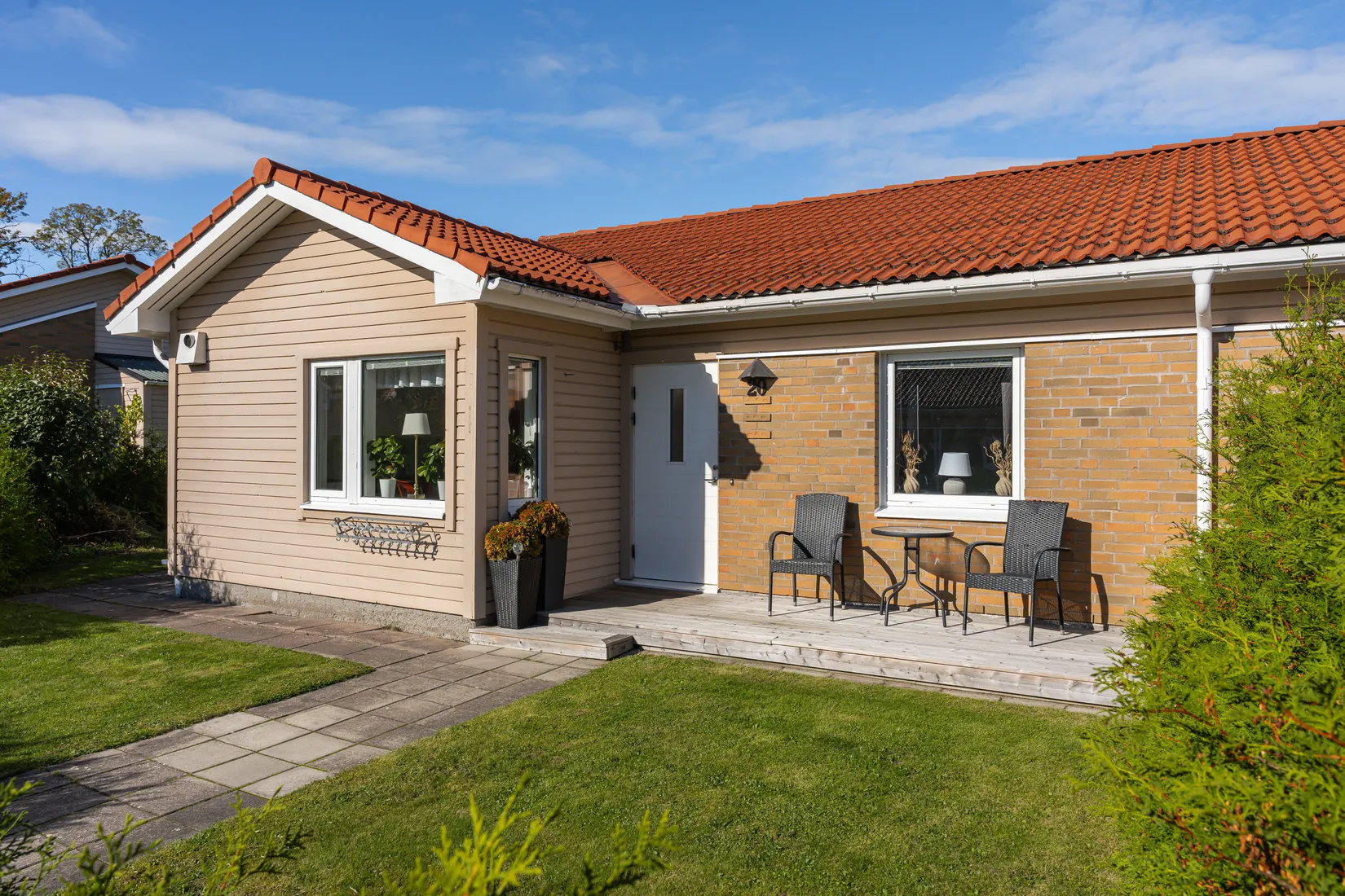 Radhus, Greta Adrians väg 20, Mellringe, Örebro