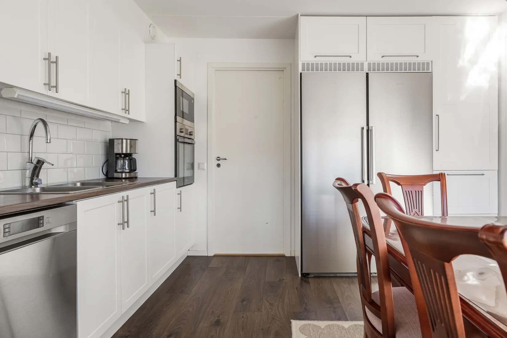 Radhus, Greta Adrians väg 20, Mellringe, Örebro