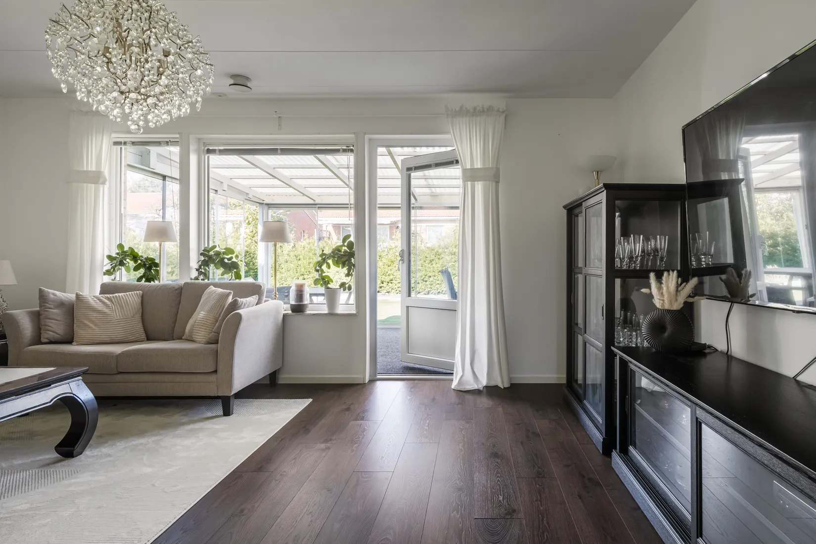 Radhus, Greta Adrians väg 20, Mellringe, Örebro