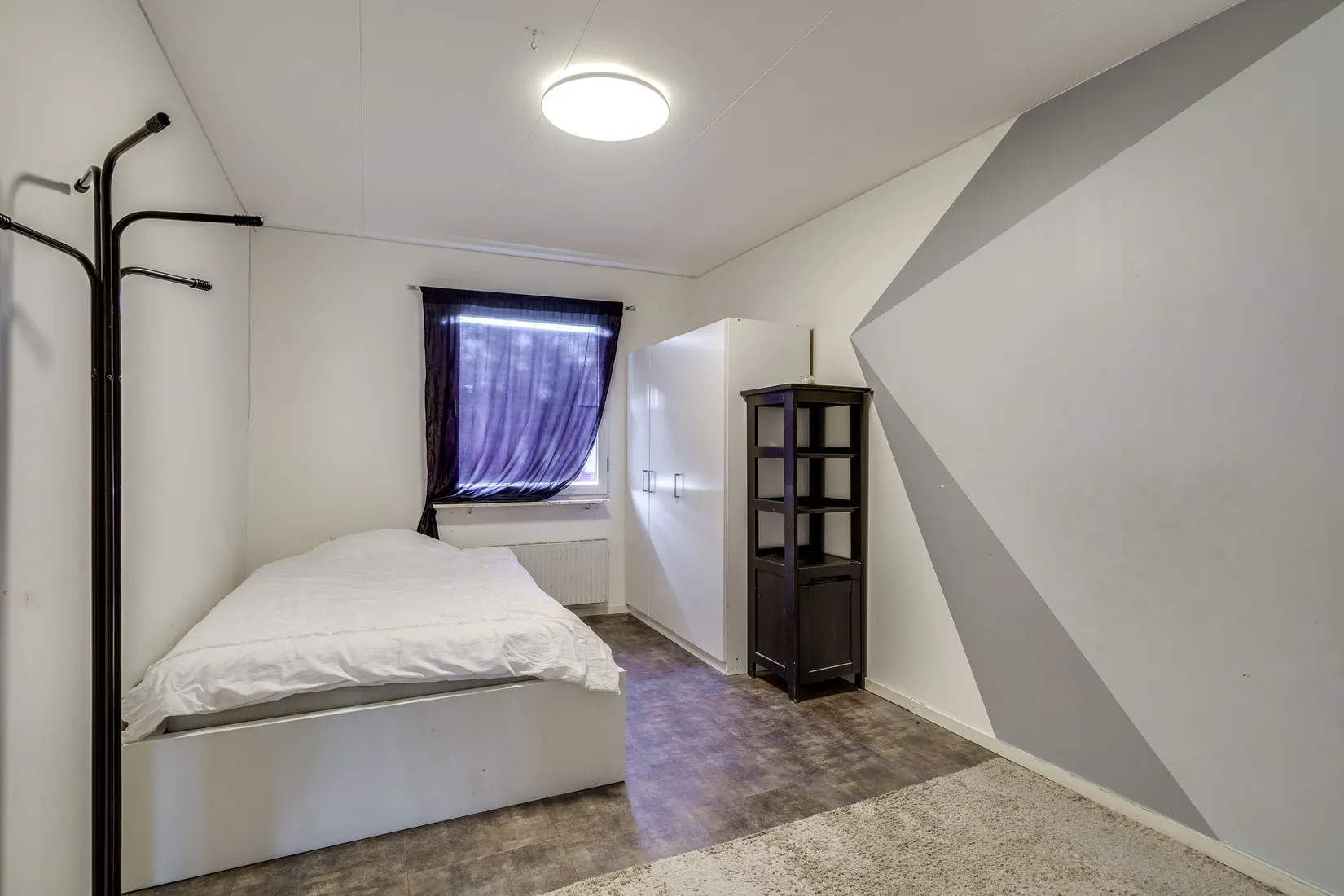 Bostadsrätt, Högstadieplan 90, Lindesberg/Stadsskogen I, Lindesberg