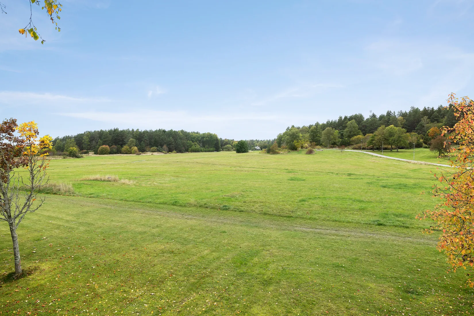 Radhus, Solrosvägen 16, Arenberga, Sigtuna