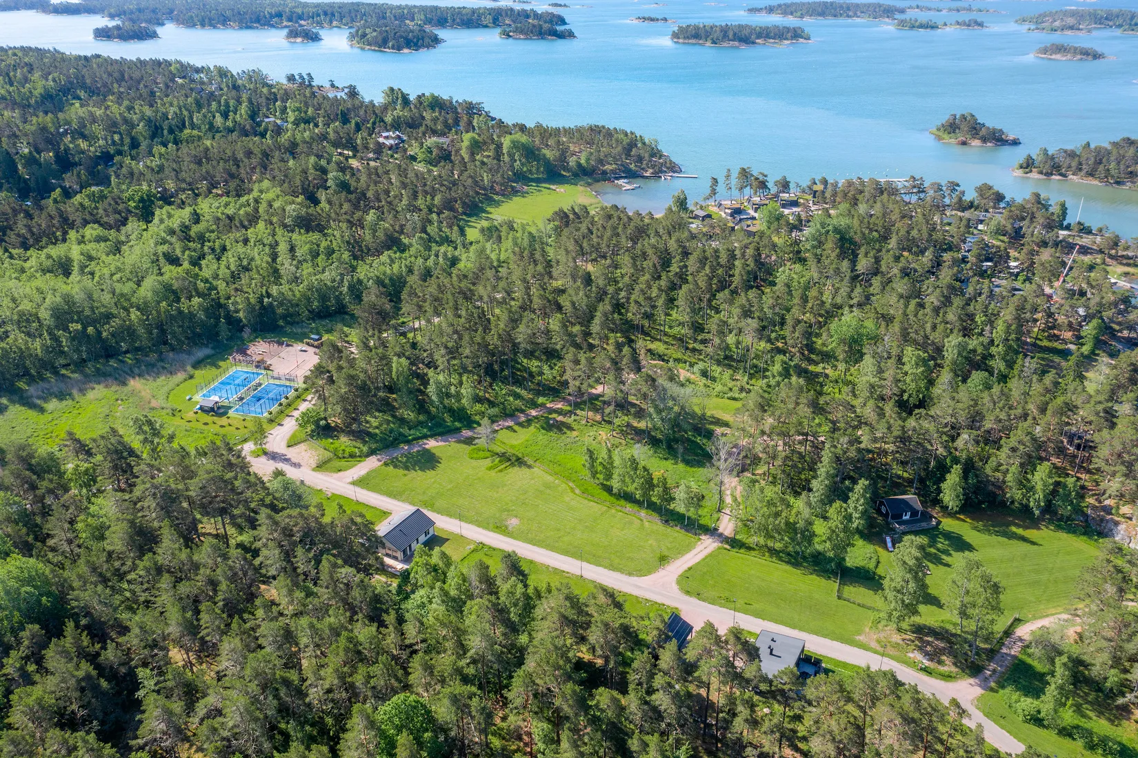 Villa, Skärgårdsvägen 6, Vålarö / Svärdsklova, Nyköping