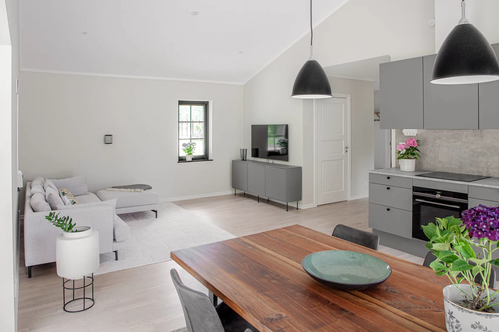 Villa, Skärgårdsvägen 6, Vålarö / Svärdsklova, Nyköping
