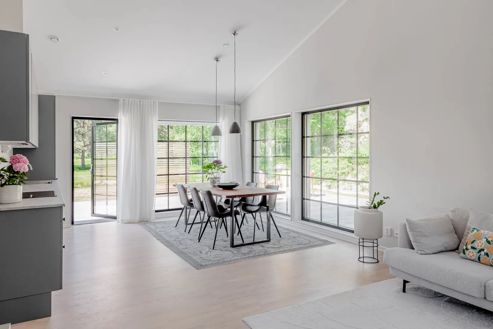 Villa, Skärgårdsvägen 6, Vålarö / Svärdsklova, Nyköping