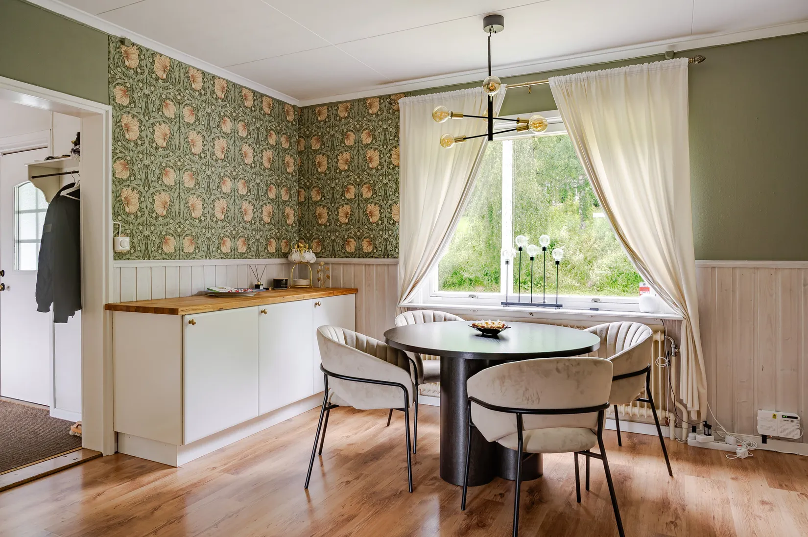 Villa, Borrbodsvägen 2, Ånge